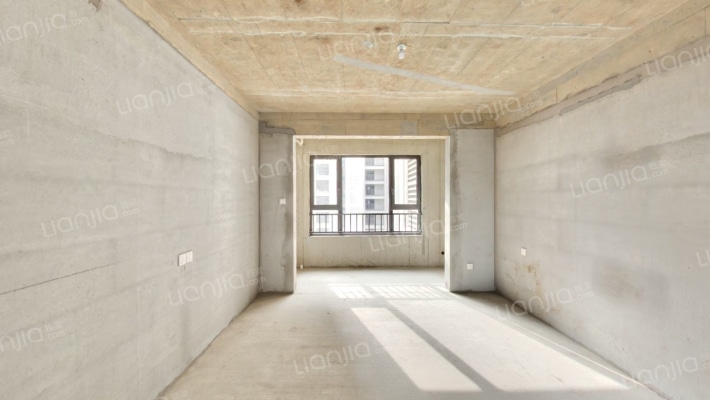 保利天汇二手房实景图