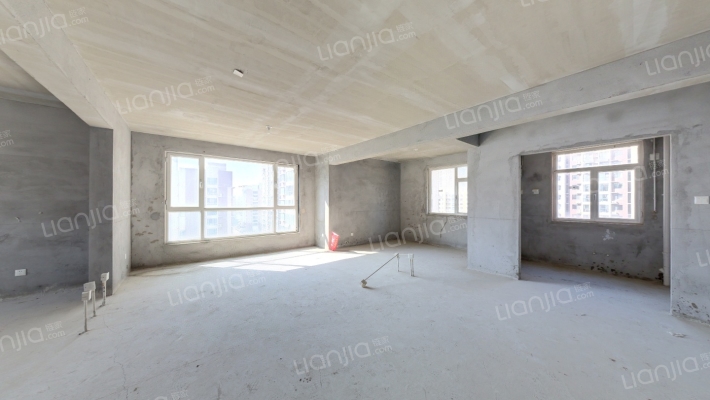 嵛景华城二手房实景图