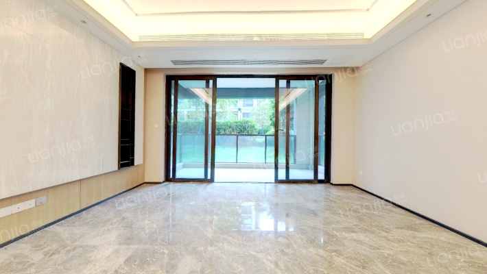 保利天空之城泊院北区二手房实景图