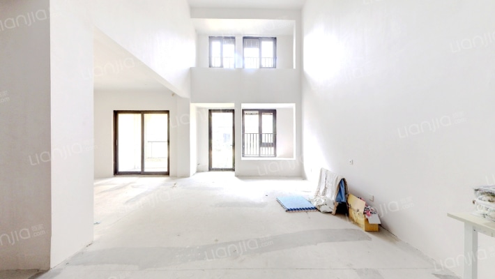 金麟荟庭二手房实景图