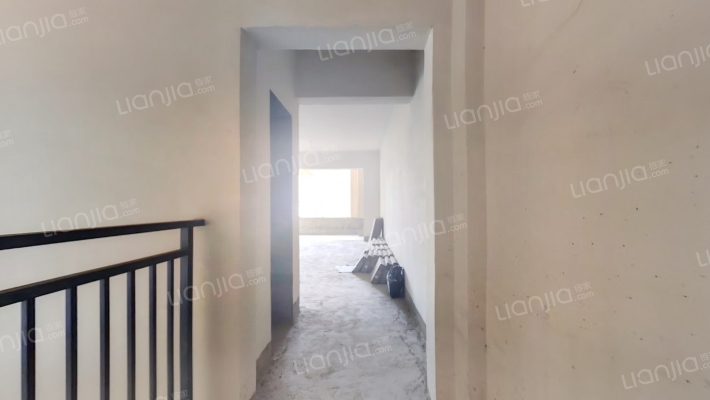 华恒中央公园二手房实景图