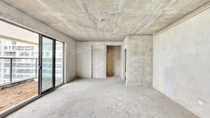 绿城春江明月二手房实景图