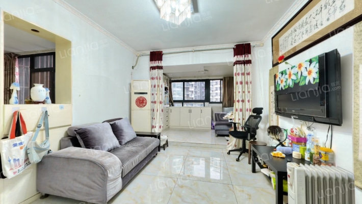 蓝光凯丽香江二手房实景图