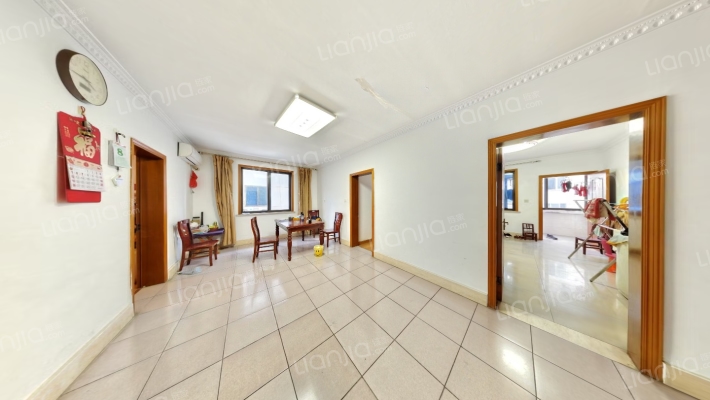 云盘二村二手房实景图