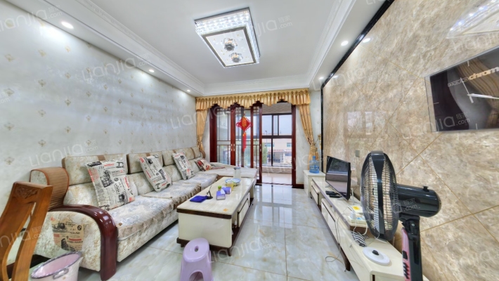 悦峰花园二手房实景图