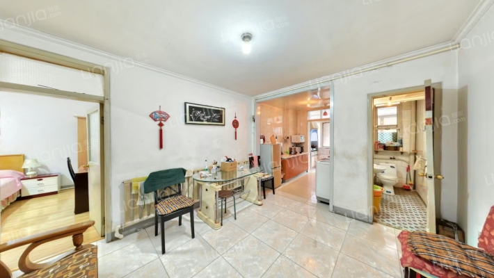 桃园南路五交化东宿舍二手房实景图