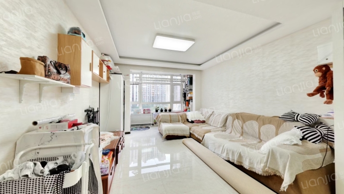 纳帕名门二手房实景图