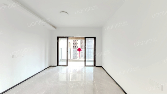 鸿基岸芷汀兰二手房实景图