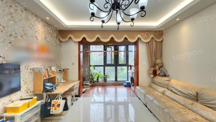 仕嘉公寓B区（绿地世纪城）二手房实景图