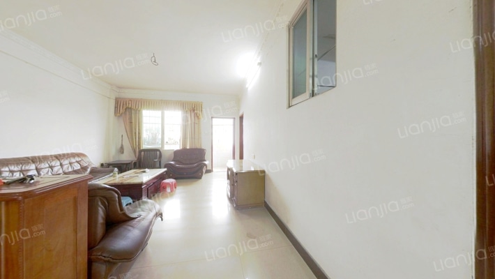 新达街14号二手房实景图