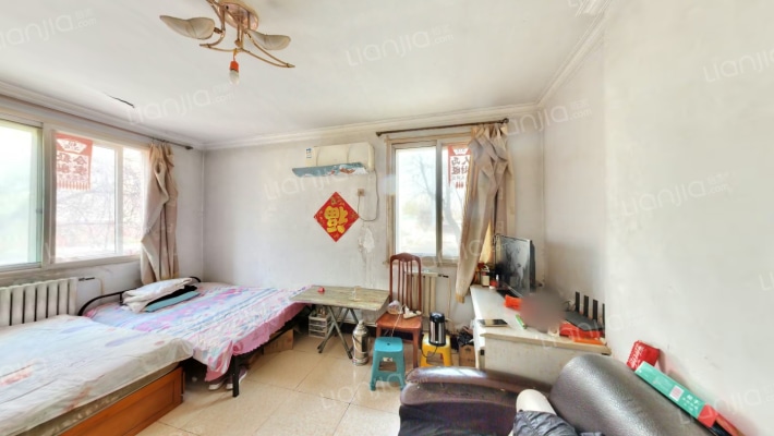 元五大楼二手房实景图