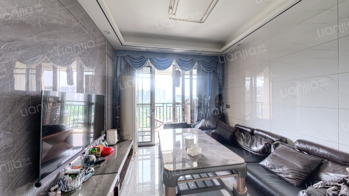 富盈公馆一期二手房实景图