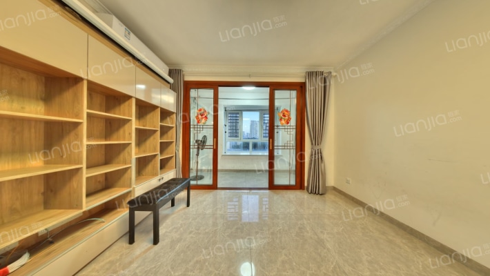 桑达雅苑二手房实景图