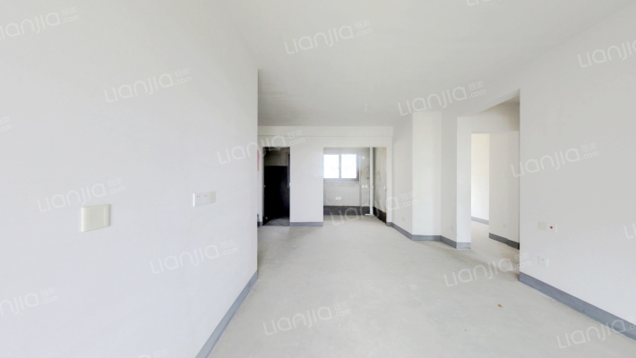 卓越华耀时代二手房实景图