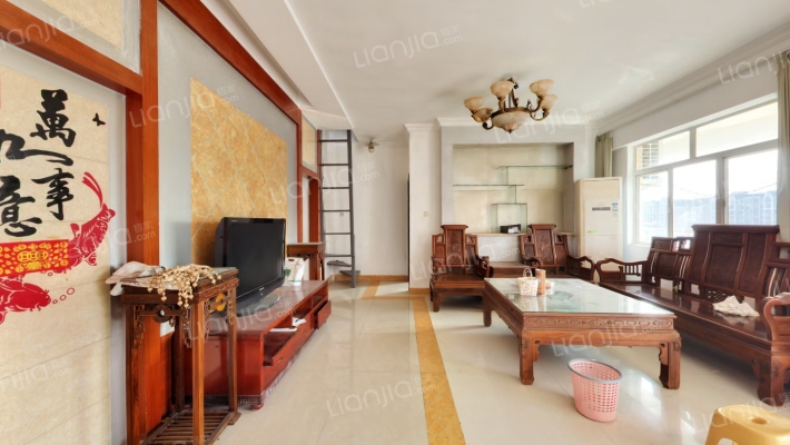 丽日家园一期二手房实景图