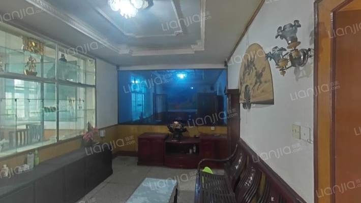 易赖街西街二手房实景图