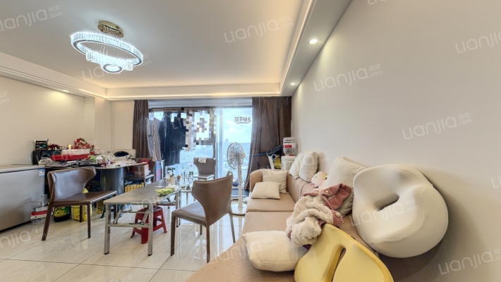 中辰优唐广场二手房实景图