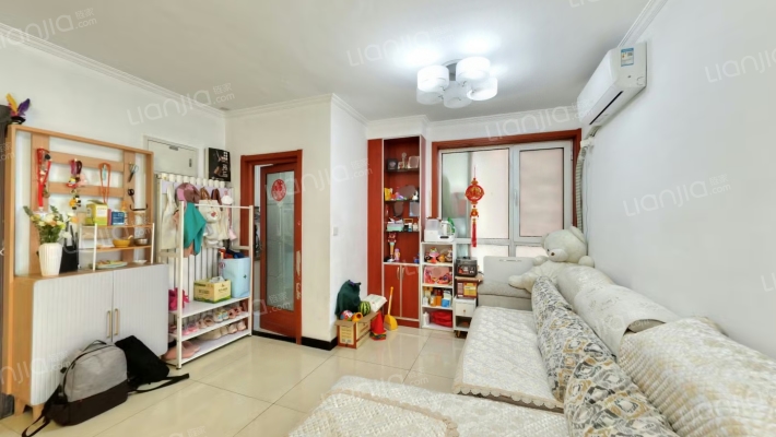 泰河园一里二区二手房实景图