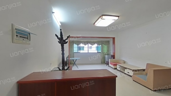 日鑫建材市场住宅区二手房实景图