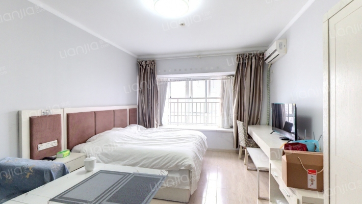 中纬大厦二手房实景图