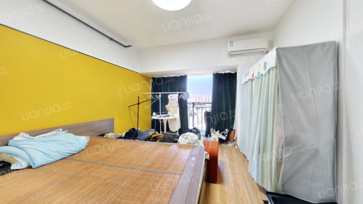 海岸时代公寓二手房实景图