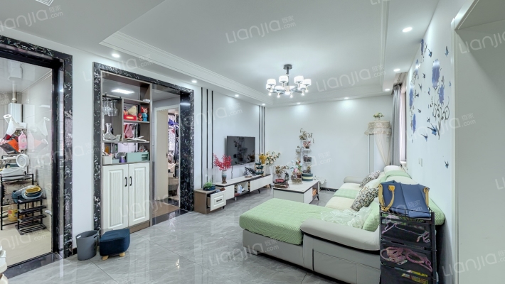 秀山花园二手房实景图