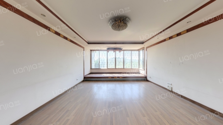 玉龙山水花园二手房实景图