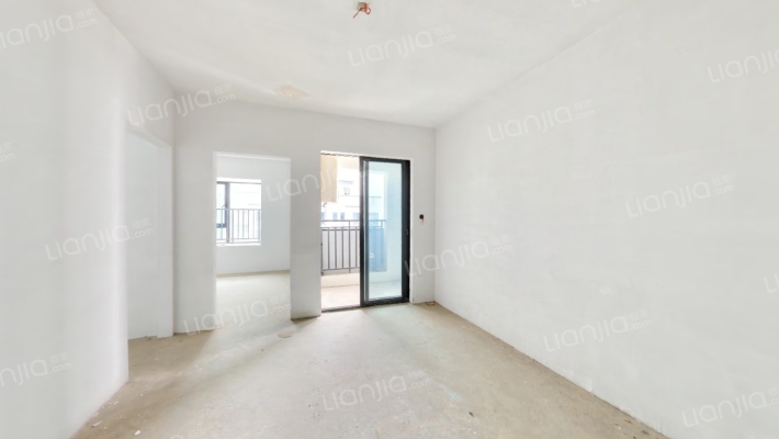 地铁复兴城二手房实景图