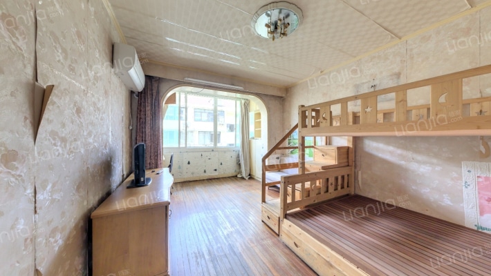 汇成三村二手房实景图