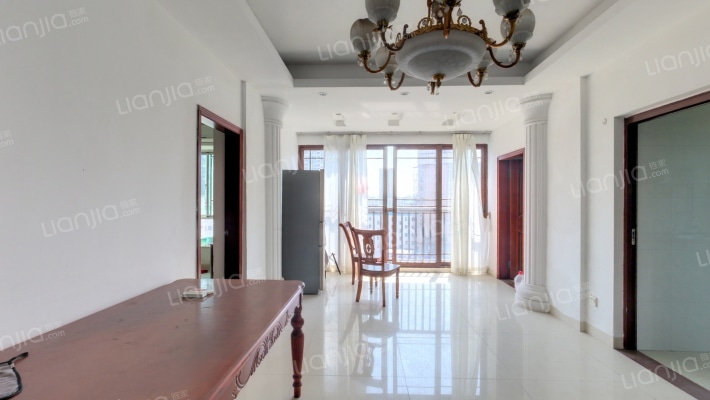 现代华庭二手房实景图