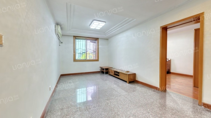 银杏路1号二手房实景图