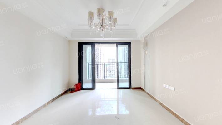 恒大御龙天峰二手房实景图