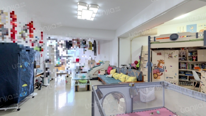 世贸中心二手房实景图