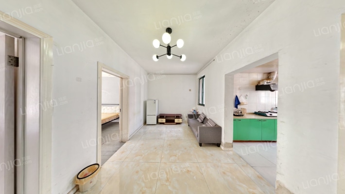 鸿运苑南区二手房实景图