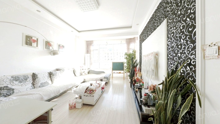 和馨园书香苑二手房实景图