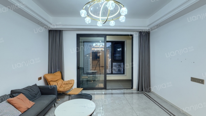 翡翠悦府二手房实景图