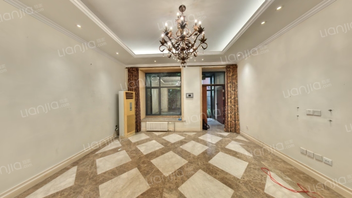 奥林匹克村二手房实景图