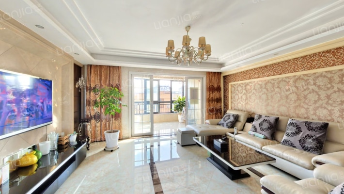 中央公馆小区二手房实景图