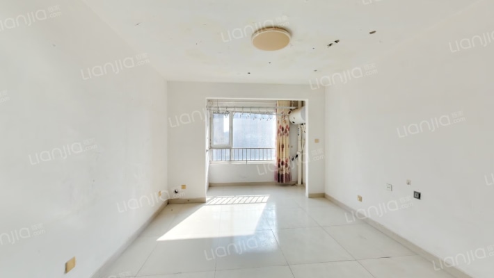 唐人中心B区二手房实景图