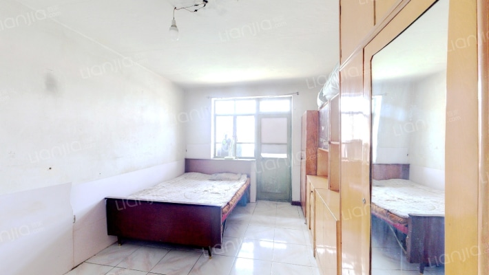 引河里二手房实景图