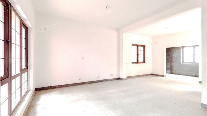 龙湖滟澜山二手房实景图