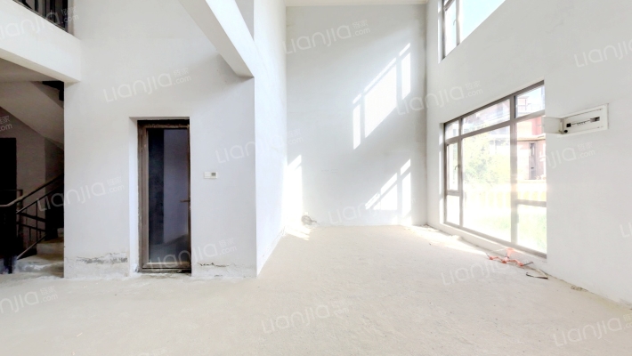 海德郡一号院二手房实景图