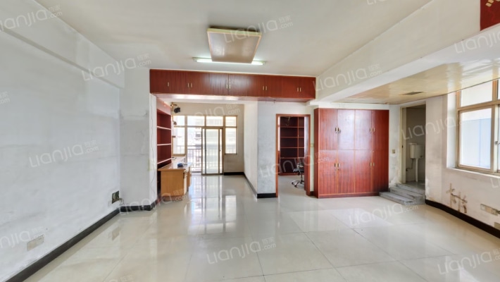 国储电脑城二手房实景图