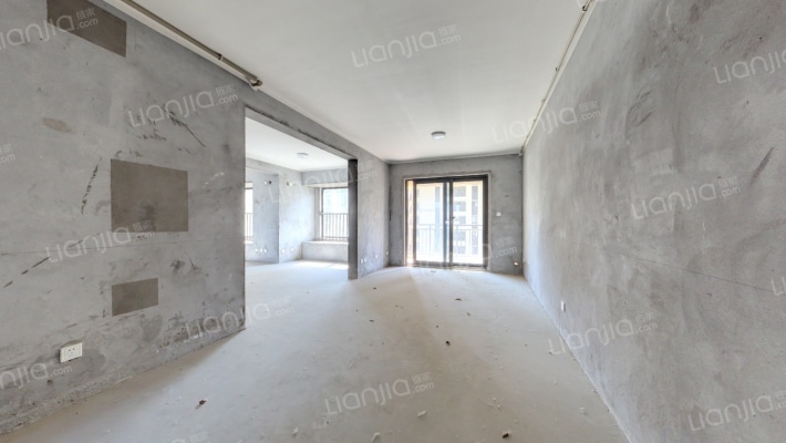 合景尚峰二手房实景图