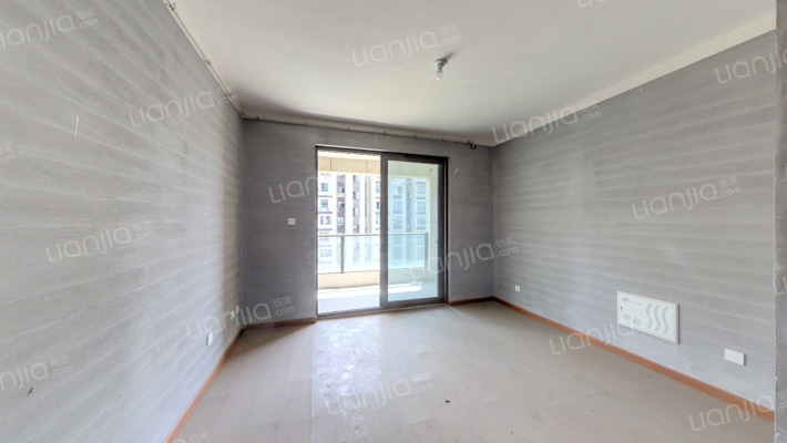 广瑞中央公馆二手房实景图