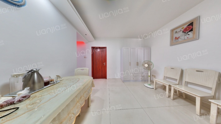 滨海之窗二手房实景图