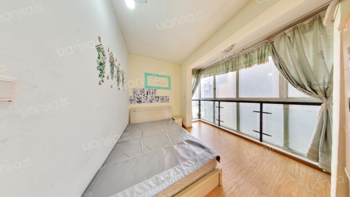 双华麓港二手房实景图