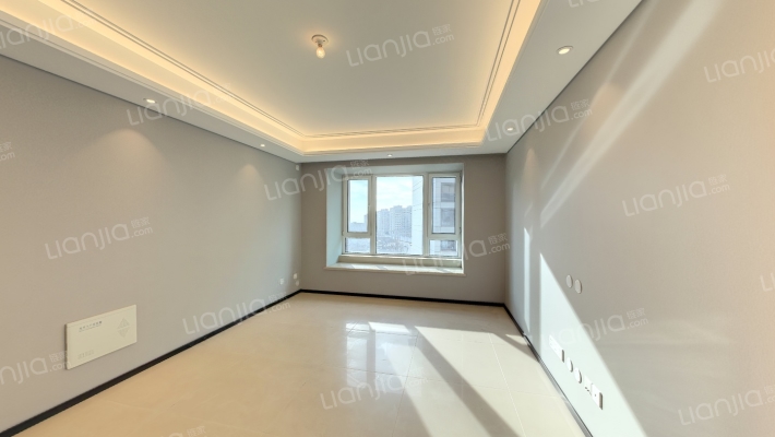 华润置地大连湾国际社区B3区二手房实景图