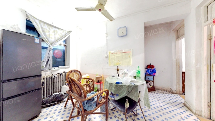 汝河小区二手房实景图