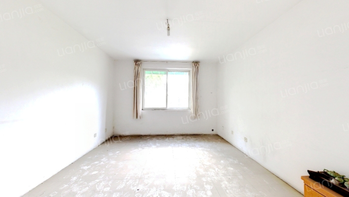 皇家花苑二手房实景图